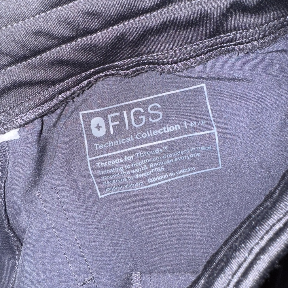 Figs Charcoal Scrub Set (Will Split If Needed) - image 2